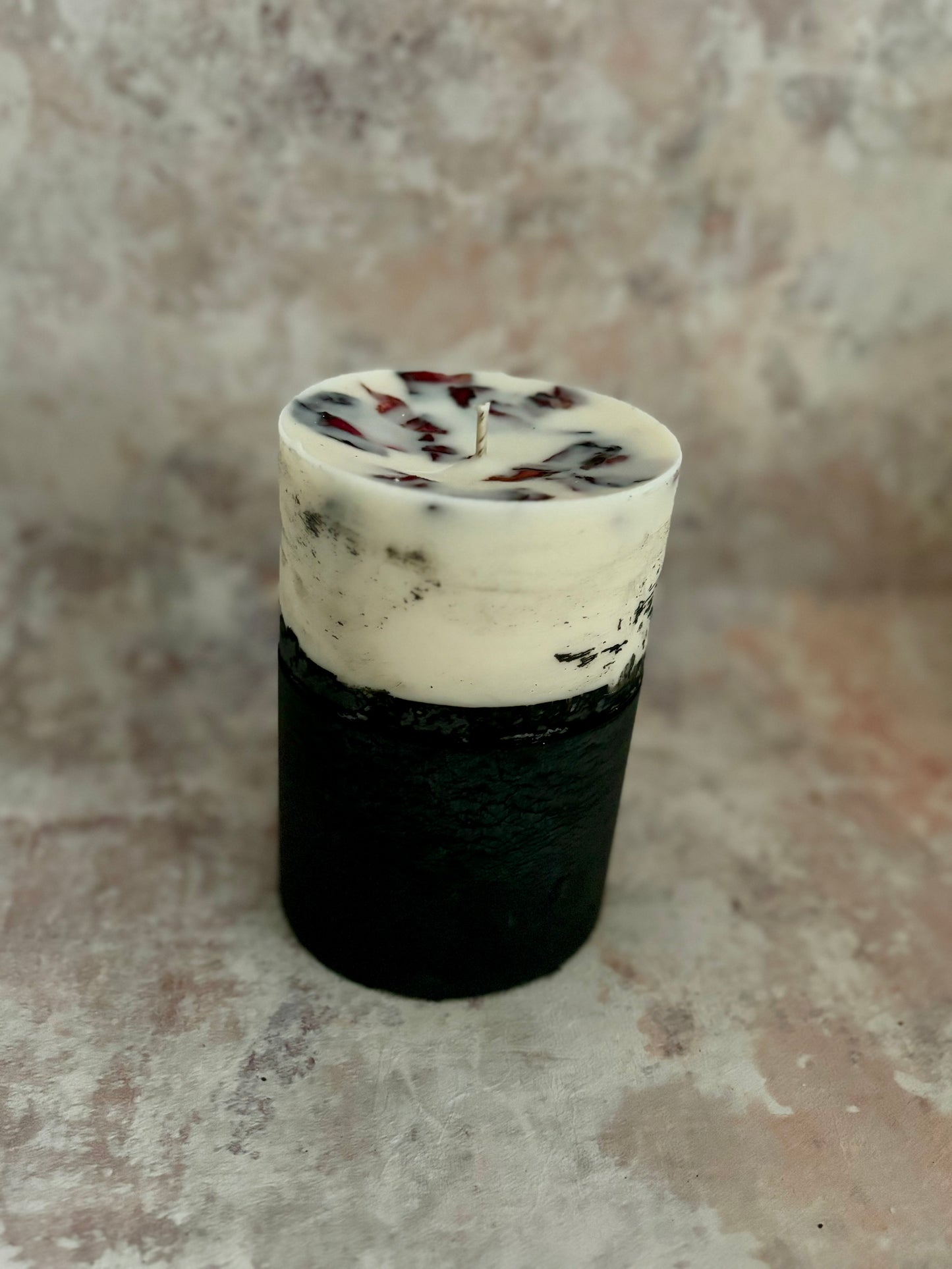 Bougie pilier béton - Noir - Parfum Elixir des sens