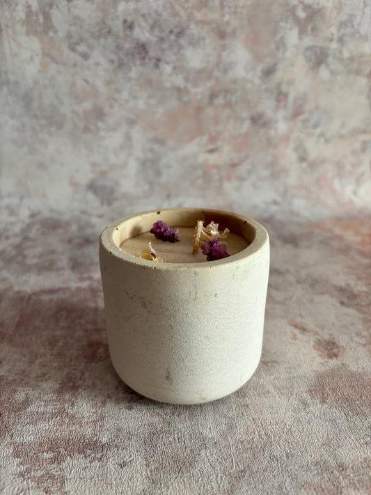 Bougie HESMEE (150g) - Parfum Délice d'enfance. (Copie)